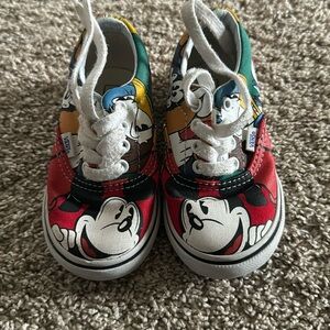 Size 6 toddler Disney vans